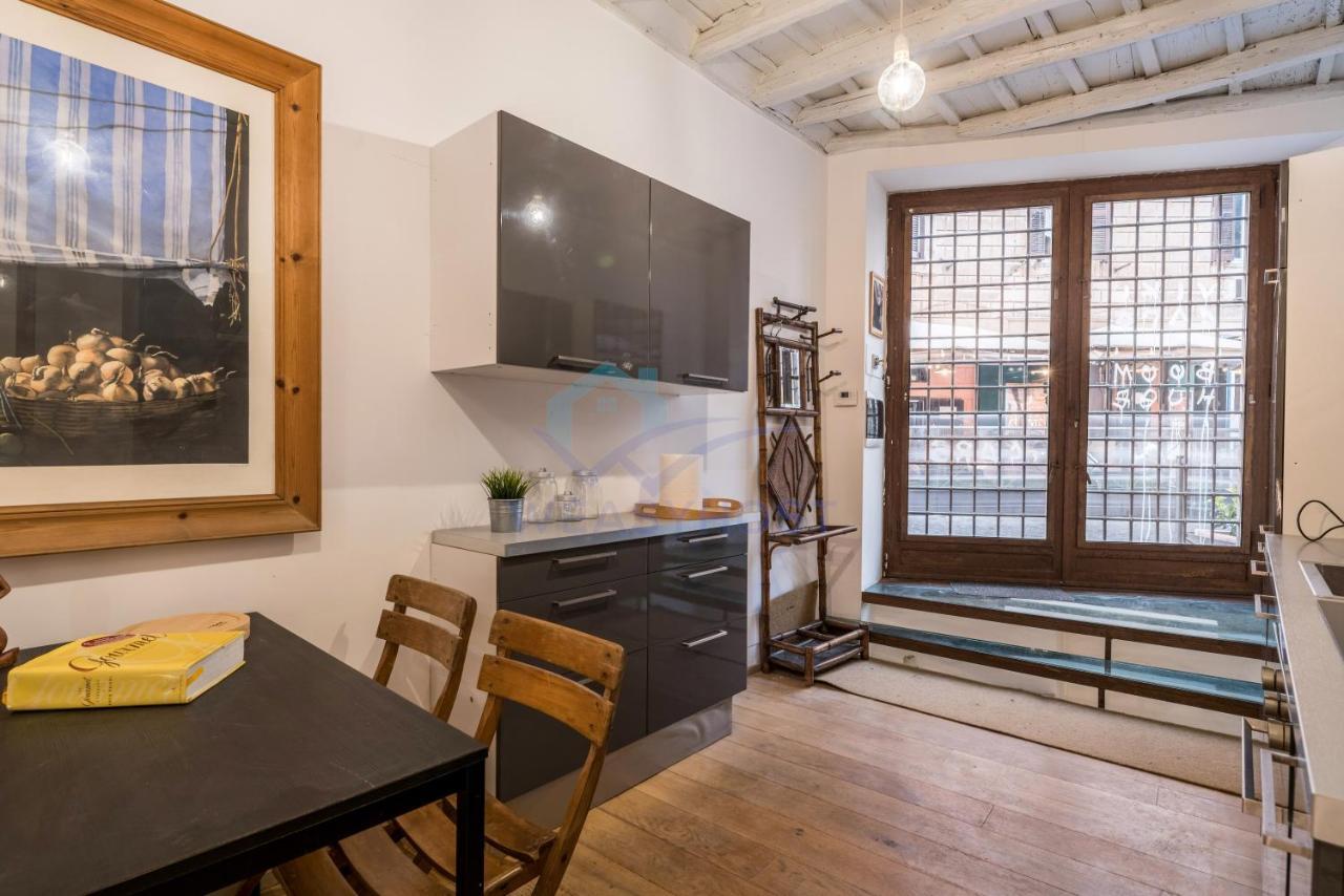 Cozy Entire Apt Close To Piazza Trilussa Rome Extérieur photo